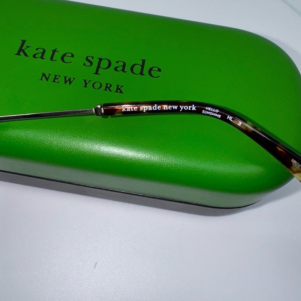 New! Kate Spade New York Sunglasses with Case - Picture 6 of 10